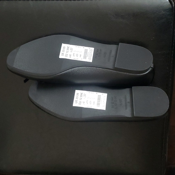 New Look Ballet Flats - Picture 2 of 3